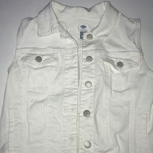 White denim vest